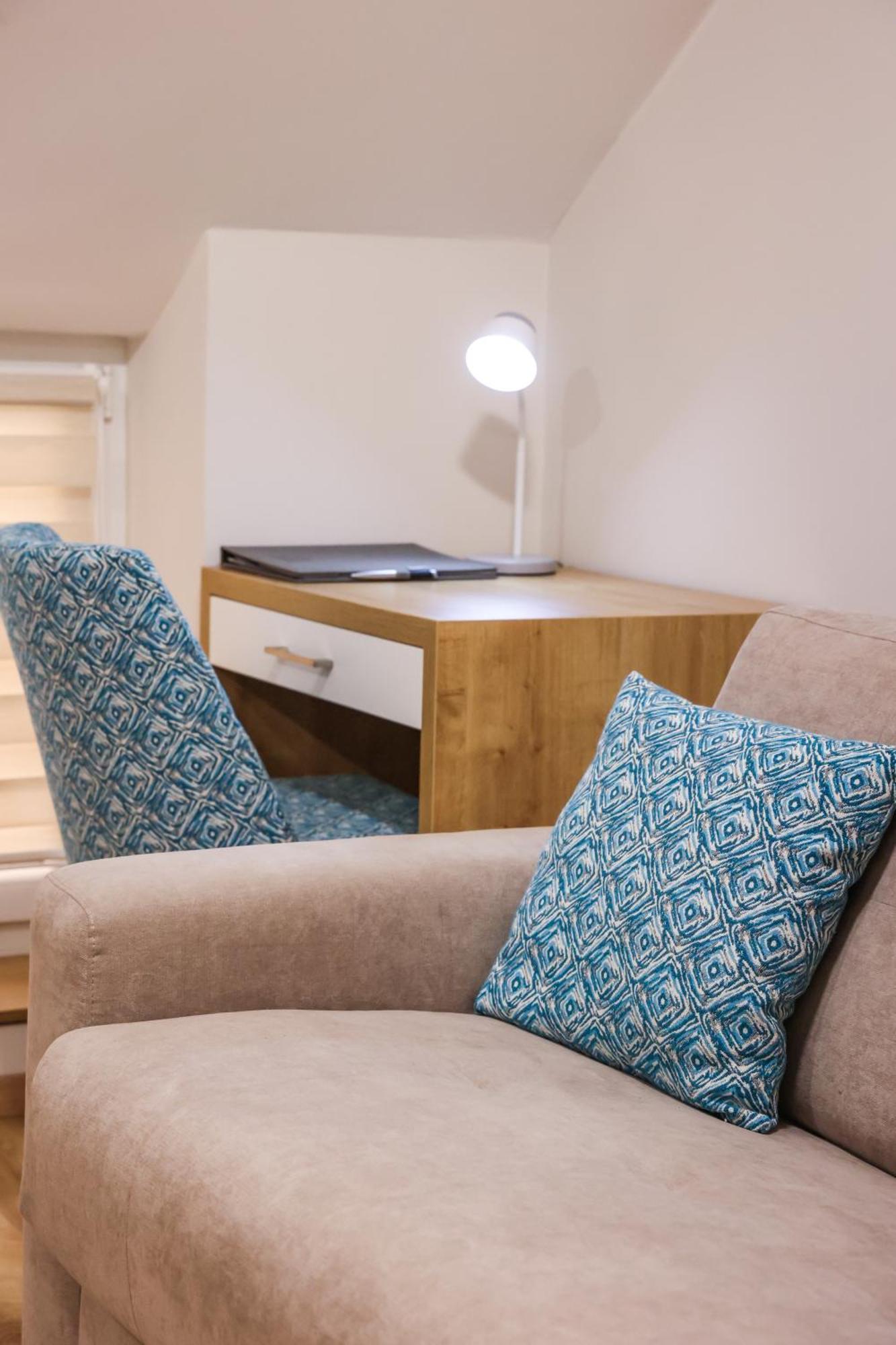 Grand Park Rooms & Apartments Cacak Exterior photo